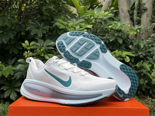 Authentic Nike Zoom Vomero 18 White