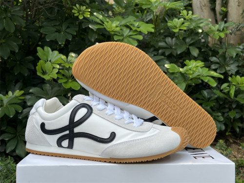 Authentic Ballet Runner 2.0 White/Black