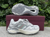 Authentic Gucci Shoes Grey/White