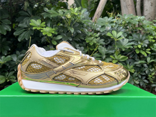 Authentic Orbit Sneaker Gold-White