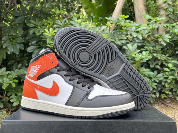Authentic Nike Air Jordan 1 Mid Black/White/Orange