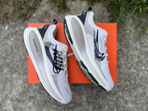 Authentic Nike Zoom Vomero 18 White/Grey