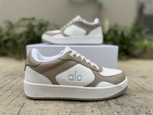 Authentic Alo yoga Recovery Mode Brown