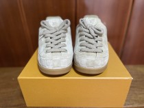 Authentic L*V x Yeti FW25 Boots Beige