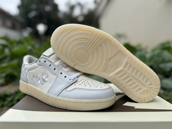 Authentic Air Jordan 1 Retro Low OG White