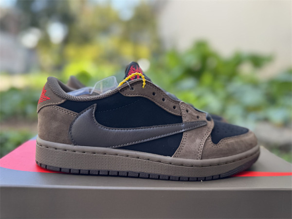 Authentic Travis Scott x Air Jordan 1 Low OG TS SP Dark Brown
