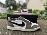 Authentic Air Jordan 1 Retro Low OG Green