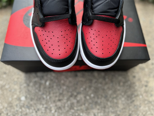 Authentic Air Jordan 1 Retro OG  Banned