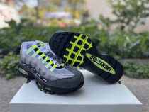 Authentic UNDEFEATED × Nike Air Max 95 SP White/Grey