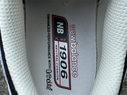 Authentic New Balance 1906R Black/White