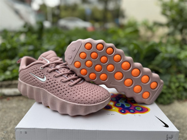 Authentic Nike Mind 002 Pink