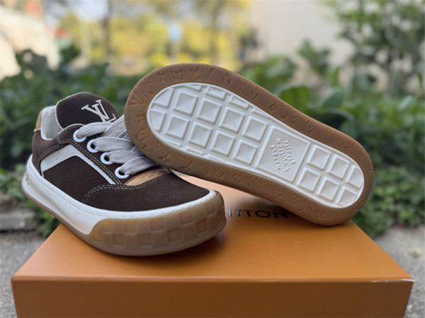 Authentic LV Trainer Sneaker Brown