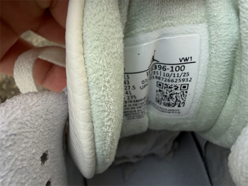 Authentic Air Jordan 3 Retro  Sail and Jade Aura
