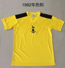 1982 Tottenham 1:1 Quality Retro Soccer Jersey