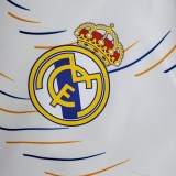 21/22 Real Madrid White Windbreaker（蓝色三边）