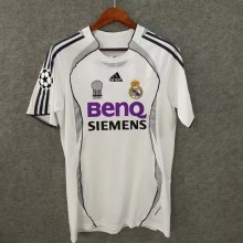 2006-2007 Retro Real Madrid Home 1:1 Quality Soccer Jersey