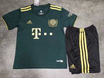 21/22 Bayern Green Special Edition Kids 1:1 Quality Soccer Jersey