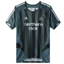 2004-2006 Newcastle Away 1:1 Quality Retro Soccer Jersey
