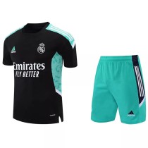 21/22 Real Madrid Black Training Short Suit 1:1 Quality Soccer Jersey