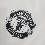 21/22 Manchester United White Windbreaker