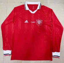 Manchester United Long sleeve 1:1 Retro Soccer Jersey