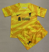 23/24 Liverpool Goalkeeper Yellow 1:1 Kids Soccer Jersey