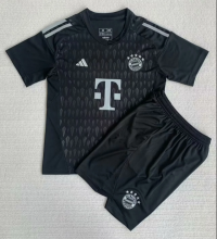 23/24 Bayern Munich Black Goalkeeper 1:1 Quality Kids Soccer Jersey
