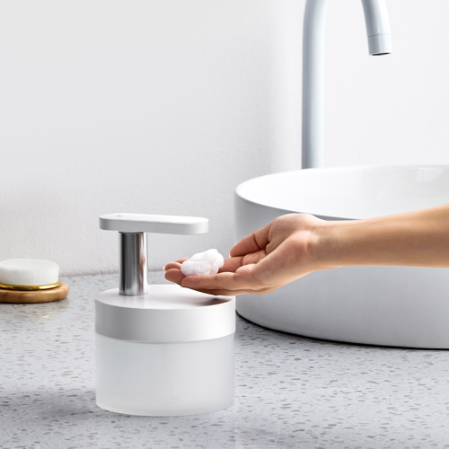 2020 Fashion design plastic usb rechargeable portable 500ml smart automatic foam hand bathroom soap dispenser for Kitchen
