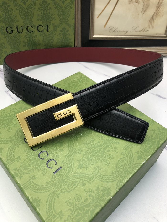 GUCCI belt