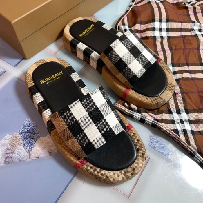 Burberry Swimsuit + shoes set for women