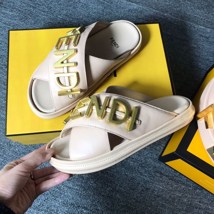 FENDI bag + slides set