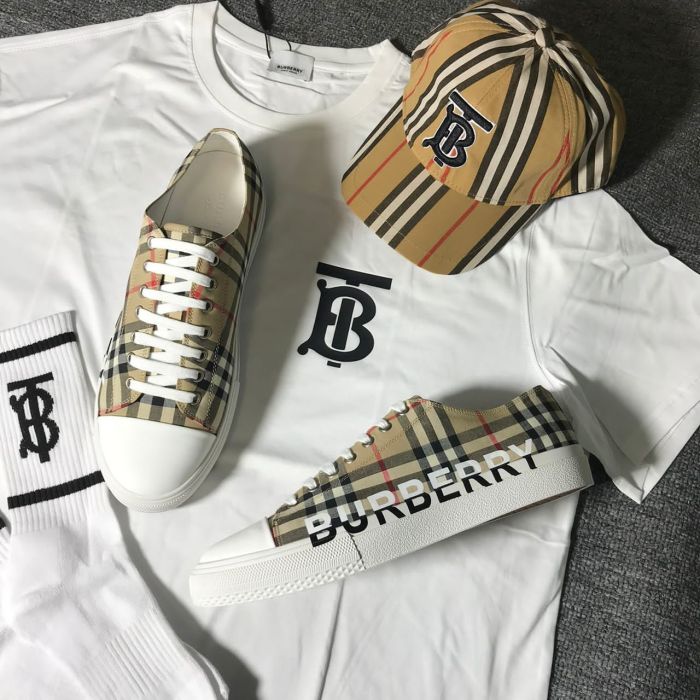 Burberry Set