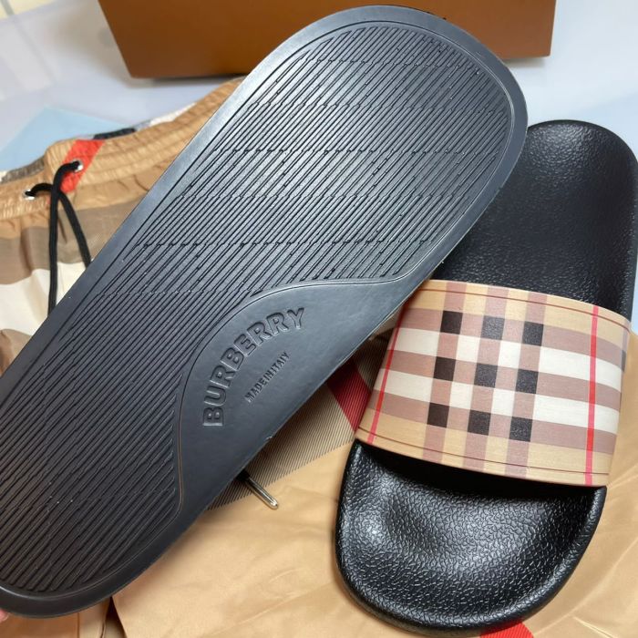 Burberry set for Men