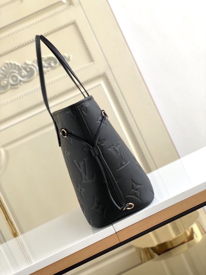 LV Neverfull M45685