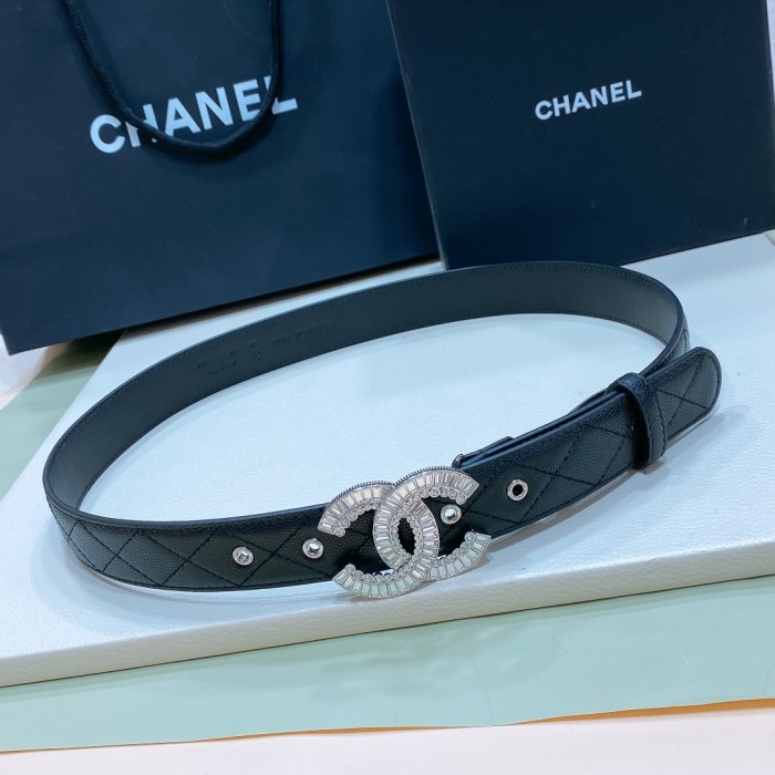 CHANEL belt