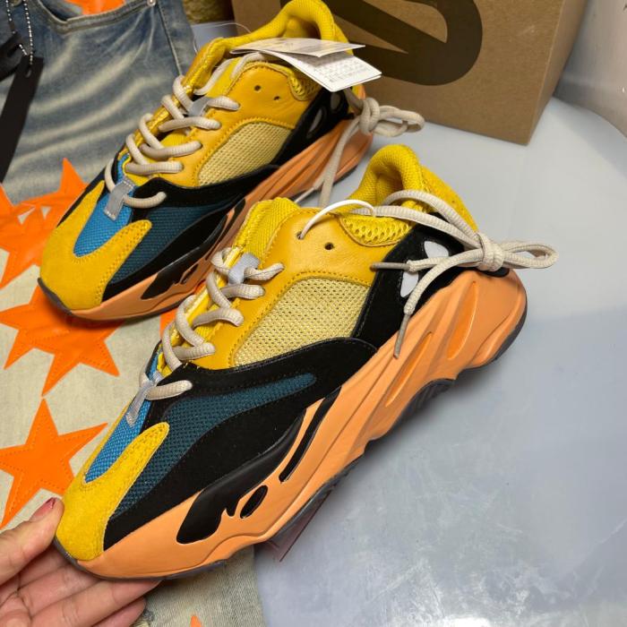 YEEZY
