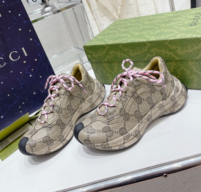 Gucci sneakers  4 colors
