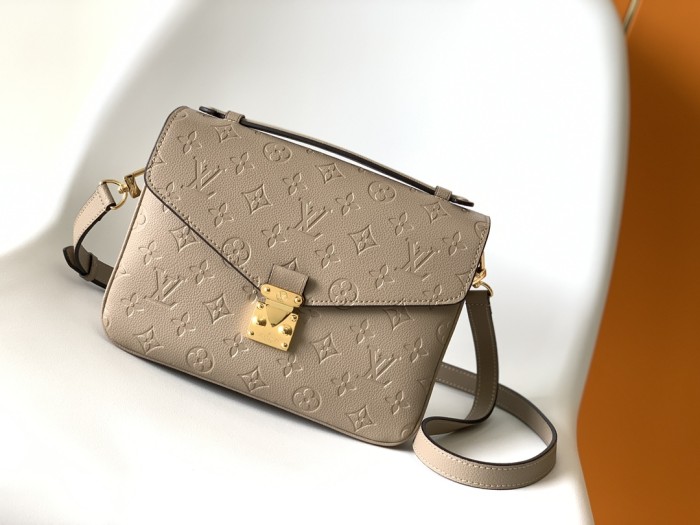 LV Bag M41487 6 Colors