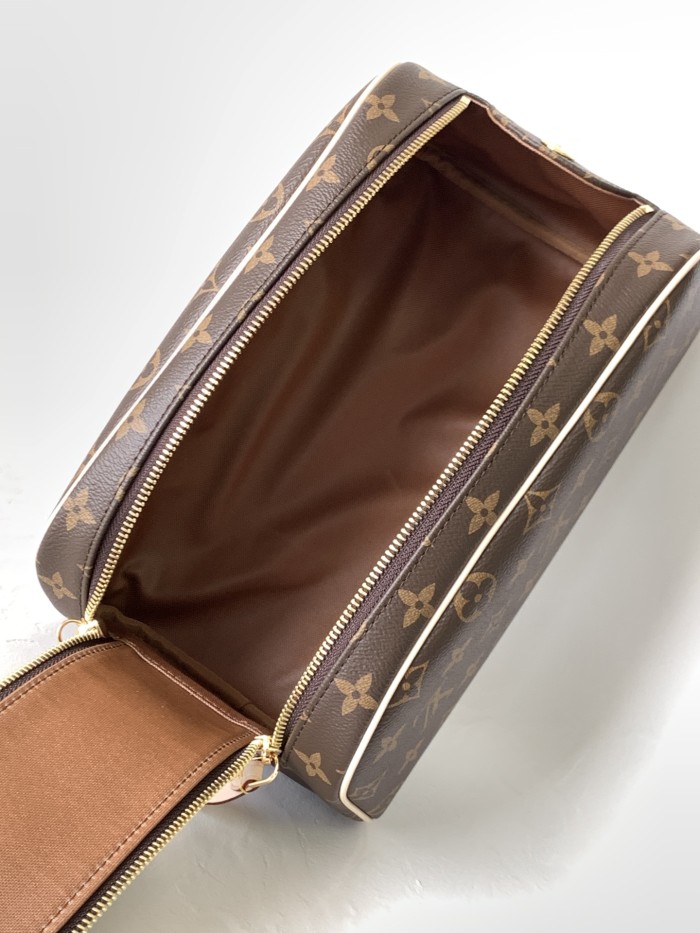 LV Bag N47527