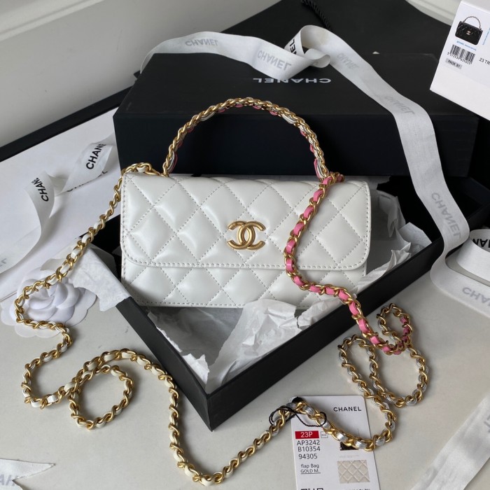 CHANEL bags 𝒘𝒐𝒄  
