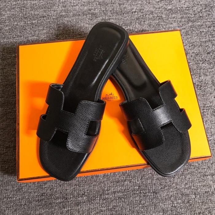 HERMES Bag Slides Set