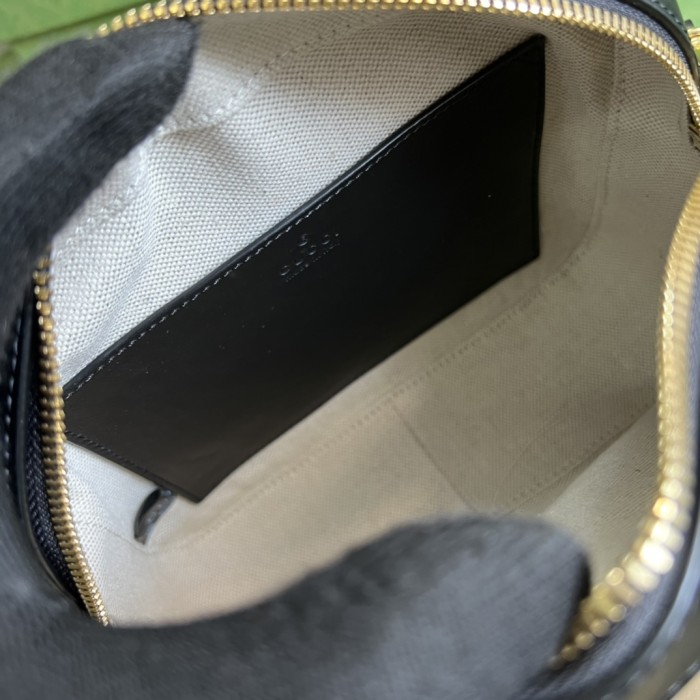 GUCCI Bag 702234