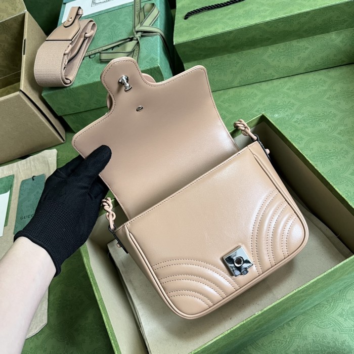 GUCCI Bag 739681