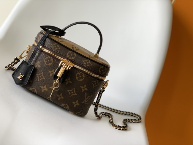 LV Bag M45165
