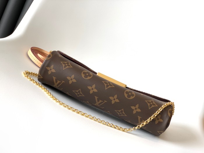 LV Bag M40718