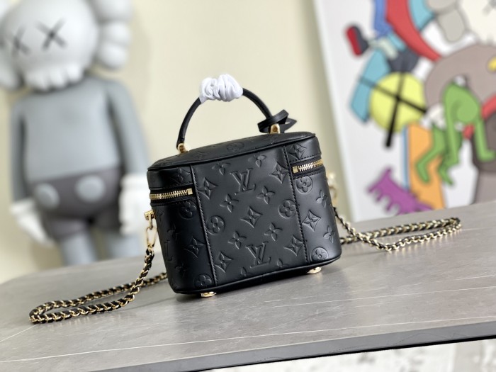 LV Bag M57118