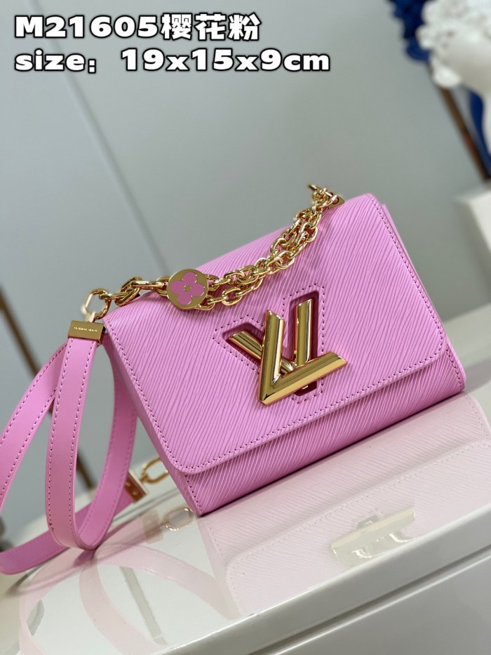 LV Bag M21606