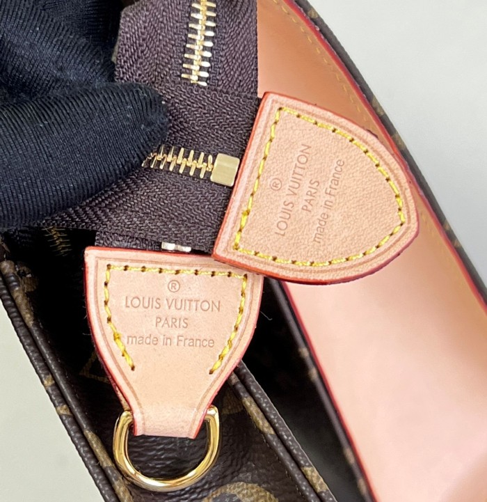 LV Bag M81412
