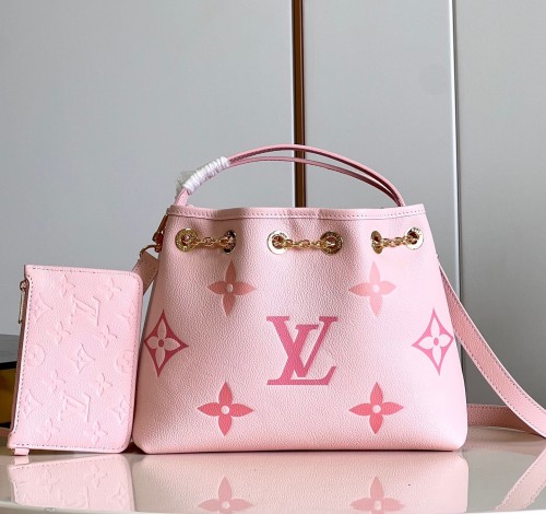 LV Bag M46545