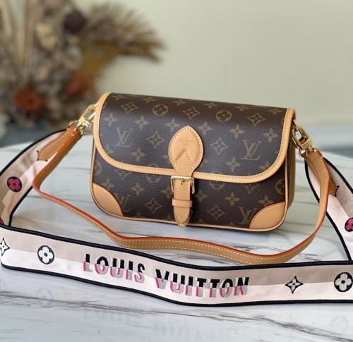 LV Bag M45985